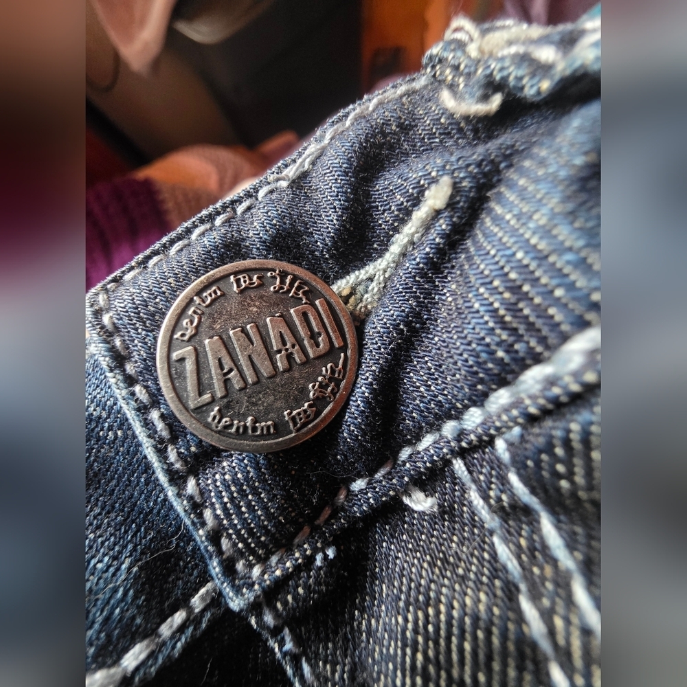 Vintage Zana Di Distressed Dark Wash 3 Long Skinny Jeans - Picture 6 of 6